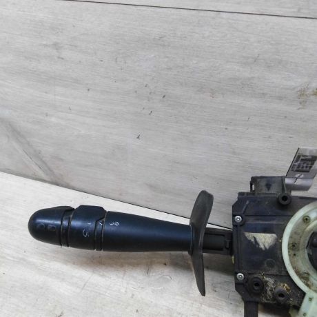 perekliucatel-podrulevoi-v-sbore-renault-megane-1-do-rest-art-43200-big-1