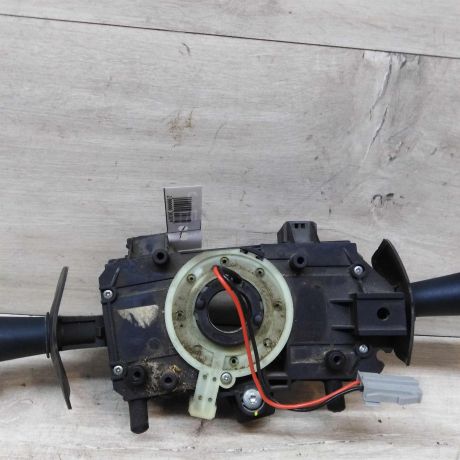 perekliucatel-podrulevoi-v-sbore-renault-megane-1-do-rest-art-43200-big-4