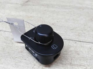 blok-upravleniia-zerkalami-volkswagen-passat-b5-volkswagen-golf-4-novyi-art-44162