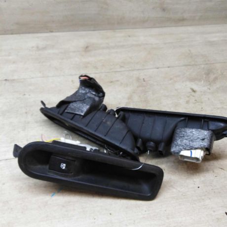knopka-steklopodieemnika-renault-megane-2-1-stuka-art-44319-big-0