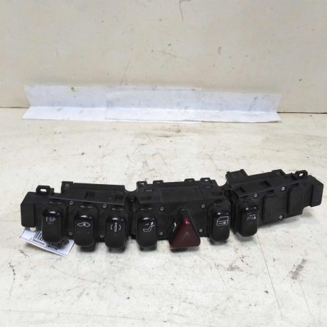 knopki-upravleniia-mercedes-w220-art-44922-big-0