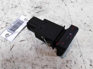 knopka-avariinoi-ostanovki-audi-a4-b6-8e-art-45142