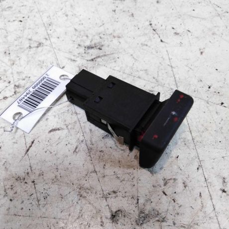 knopka-avariinoi-ostanovki-audi-a4-b6-8e-art-45142-big-0