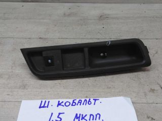 knopka-upravleniia-steklopodieemnikom-peredniaia-pravaia-chevrolet-cobalt-art-45593