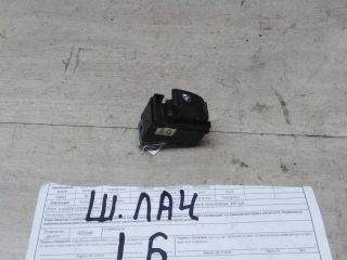 knopka-steklopodieemnika-chevrolet-lacetti-art-45600