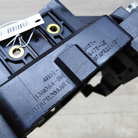 podrulevoi-perekliucatel-v-sbore-ford-focus-2-do-rest-art-45834-big-3