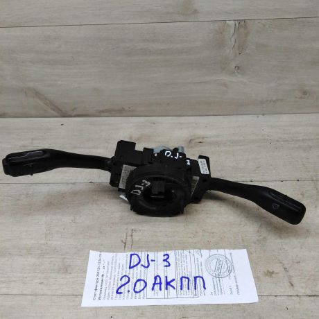 podrulevoi-perekliucatel-v-sbore-volkswagen-jetta-4-volkswagen-golf-iv-volkswagen-bora-art-46180-big-0