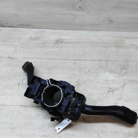 podrulevoi-perekliucatel-v-sbore-volkswagen-jetta-4-volkswagen-golf-iv-volkswagen-bora-art-46180-big-5