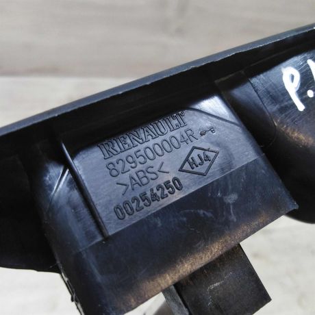 knopka-steklopodieemnika-zadniaia-levaia-renault-megane-iii-art-46191-big-3