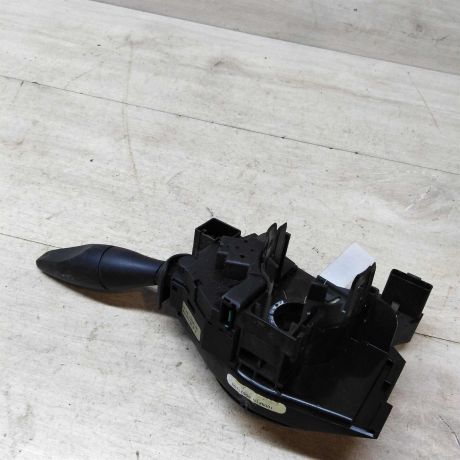 perekliucatel-povorotom-podrulevoi-ford-focus-1-art-46341-big-0