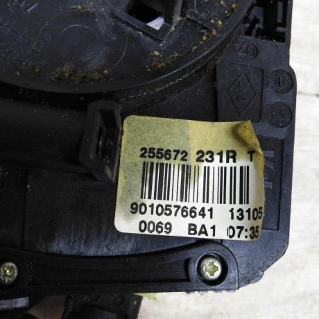 podrulevoi-perekliucatel-v-sbore-nissan-almera-iii-g15-vidny-sledy-remonta-art-47213-big-5