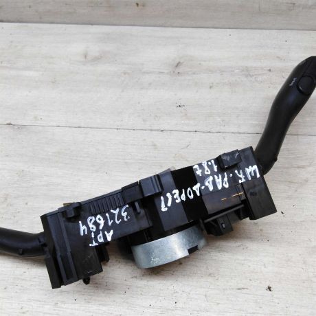 podrulevoi-perekliucatel-skoda-octavia-tour-art-48608-big-3