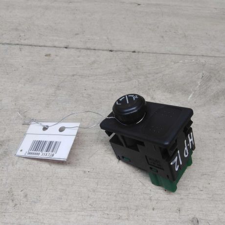 perekliucatel-regulirovki-zerkal-nissan-primera-p12-art-50456-big-0