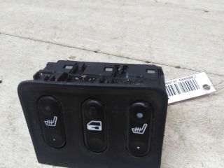 knopka-obogreva-sidenii-blok-nissan-primera-p12-art-50494