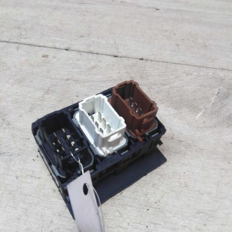 knopka-obogreva-sidenii-blok-nissan-primera-p12-art-50494-big-3