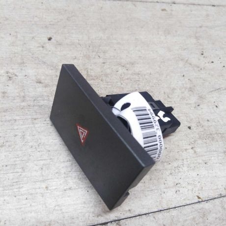 knopka-avariinoi-signalizacii-opel-vectra-c-rest-art-50507-big-1
