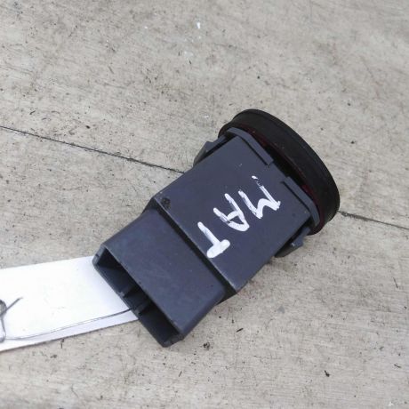 knopka-avariinoi-signalizacii-daewoo-matiz-art-50677-big-1