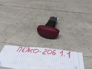 knopka-avariinoi-signalizacii-peugeot-206-art-50819