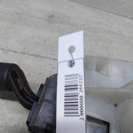 podrulevoi-perekliucatel-v-sbore-mazda-3-bk-xetcbek-art-51078-big-2