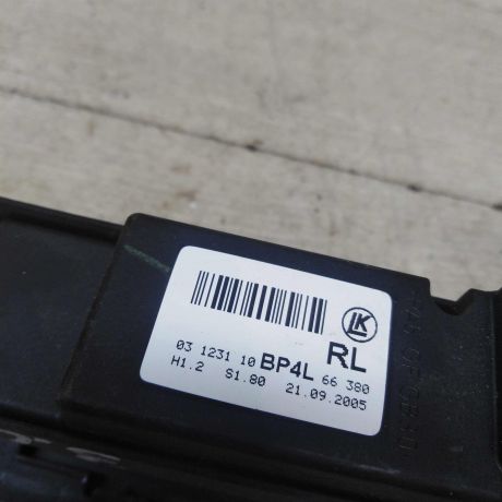 knopka-steklopodieemnika-zadniaia-levaia-mazda-3-bk-xetcbek-art-51158-big-2