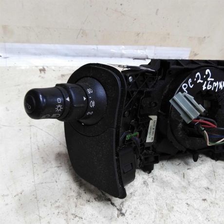 podrulevoi-perekliucatel-v-sbore-renault-scenic-2-art-51992-big-2
