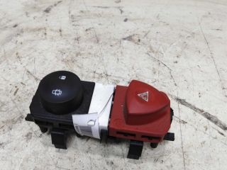 knopka-avariinoi-ostanovki-renault-scenic-2-avariika-art-52093