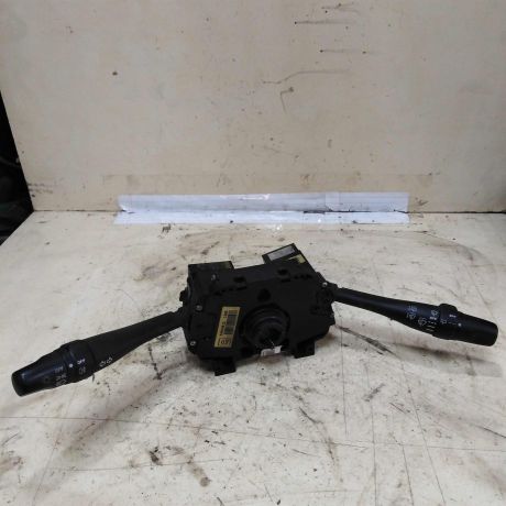 podrulevoi-perekliucatel-v-sbore-nissan-primera-p11-art-52789-big-0