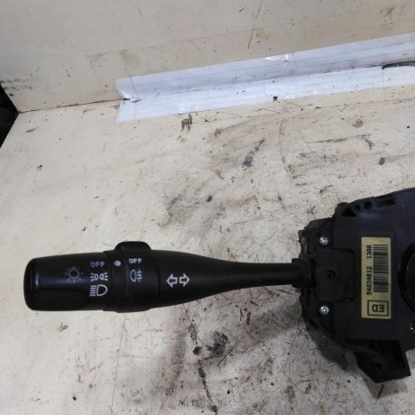 podrulevoi-perekliucatel-v-sbore-nissan-primera-p11-art-52789-big-2