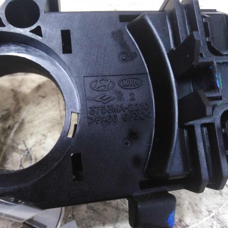 podrulevoi-perekliucatel-v-sbore-kia-cerato-2-art-53683-big-5