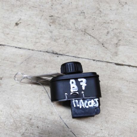 perekliucatel-regulirovki-zerkal-volkswagen-passat-b7-art-54456-big-3