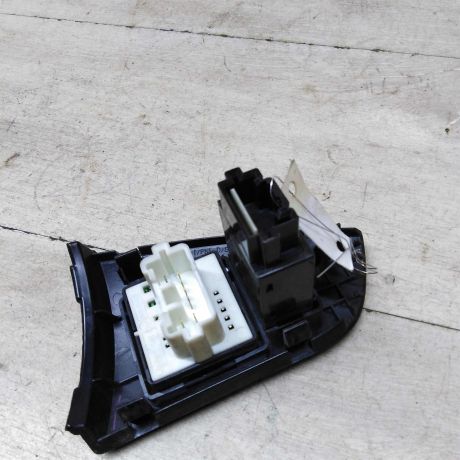 perekliucatel-regulirovki-zerkal-mitsubishi-lancer-9-art-57564-big-1