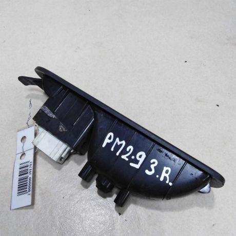 knopka-upravleniia-zadnim-steklopodieemnikom-renault-megane-2-sedan-rest-art-57769-big-1