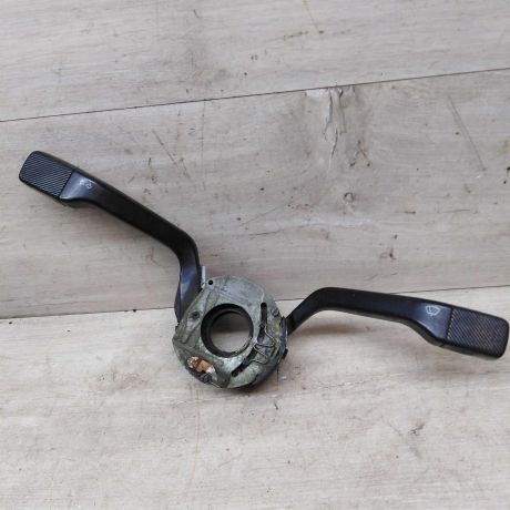 perekliucatel-podrulevoi-v-sbore-volkswagen-golf-2-art-58861-big-2