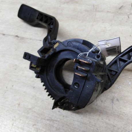 perekliucatel-podrulevoi-v-sbore-volkswagen-golf-2-art-58861-big-3