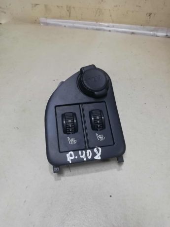 knopka-obogreva-sidenii-blok-peugeot-408-art-59568-big-0