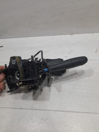 perekliucatel-stekloocistitelei-renault-kangoo-i-do-rest-art-59653-big-4