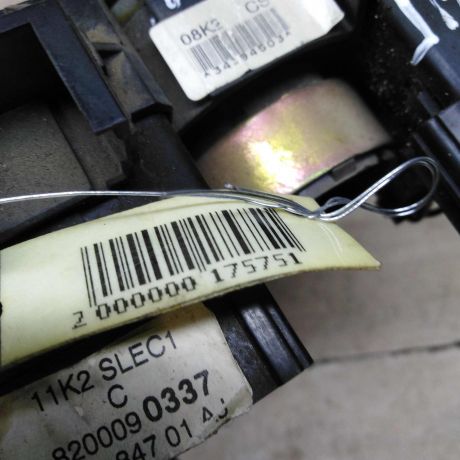 perekliucatel-stekloocistitelei-renault-kangoo-i-do-rest-art-59653-big-6