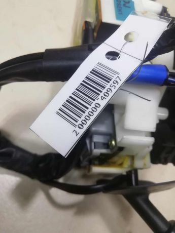 podrulevoi-perekliucatel-v-sbore-sleif-rulia-kia-spectra-art-59891-big-4