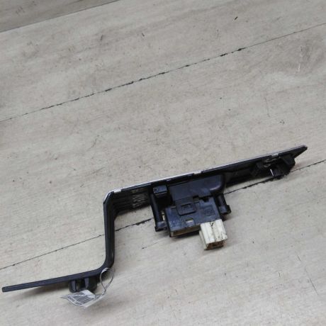 knopka-upravleniia-steklopodieemnikom-zadniaia-pravaia-nissan-murano-i-z50-art-60174-big-3