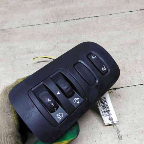 korrektor-sveta-renault-megane-2-art-60218-big-3