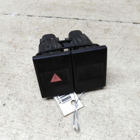 knopka-avariinoi-signalizacii-ford-mondeo-3-art-60562-big-4