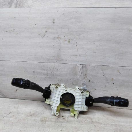 podrulevoi-perekliucatel-v-sbore-hyundai-elantra-iii-xd-xetcbek-art-60567-big-0
