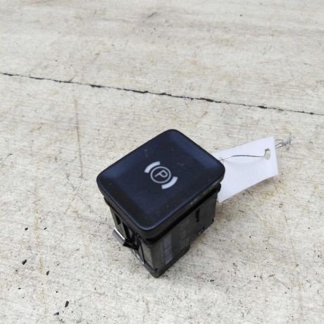 knopka-parkinga-volkswagen-passat-b6-art-61062-big-0