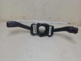 podrulevoi-perekliucatel-v-sbore-skoda-octavia-tour-art-62024