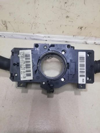podrulevoi-perekliucatel-v-sbore-skoda-octavia-tour-art-62024-big-2