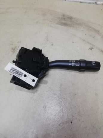 perekliucatel-dvornikov-pravyi-toyota-avensis-t250-gor-art-62569-big-0