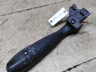 perekliucatel-dvornikov-podrulevoi-peugeot-407-art-63059