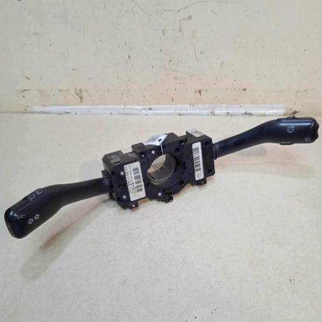 podrulevoi-perekliucatel-v-sbore-skoda-superb-art-64491-big-0