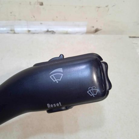 podrulevoi-perekliucatel-v-sbore-skoda-superb-art-64491-big-6