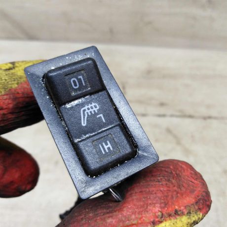 knopka-obogreva-sidenii-great-wall-hover-m4-art-66526-big-3